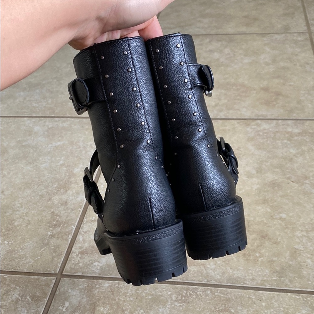 Black Leather Women's Boots - Picture 7 of 7